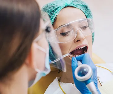 Oral-&-Maxillofacial-Surgeon-4 (1)